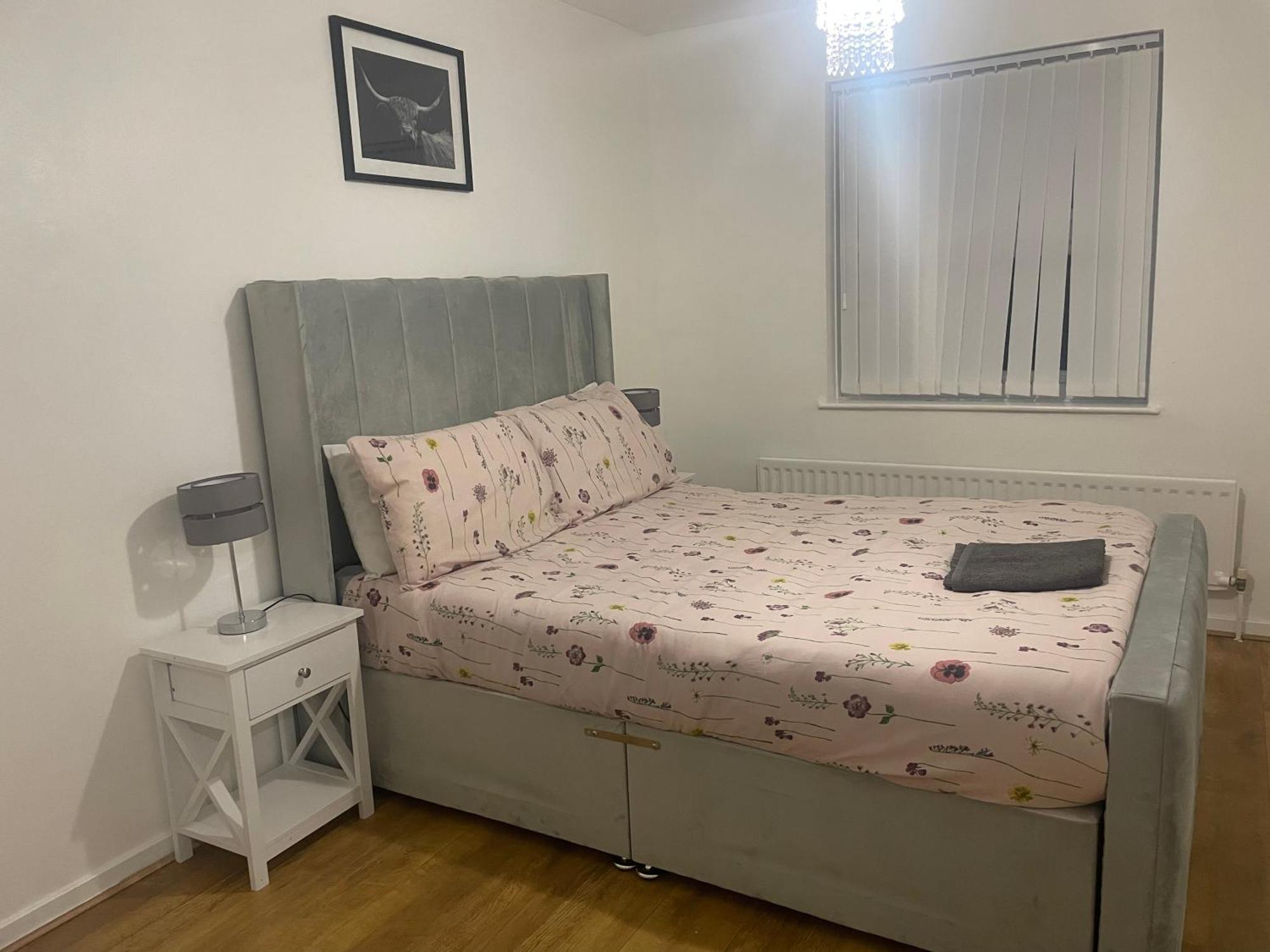 New! 4 Bedroom London House With Garden And Lawn Eksteriør bilde