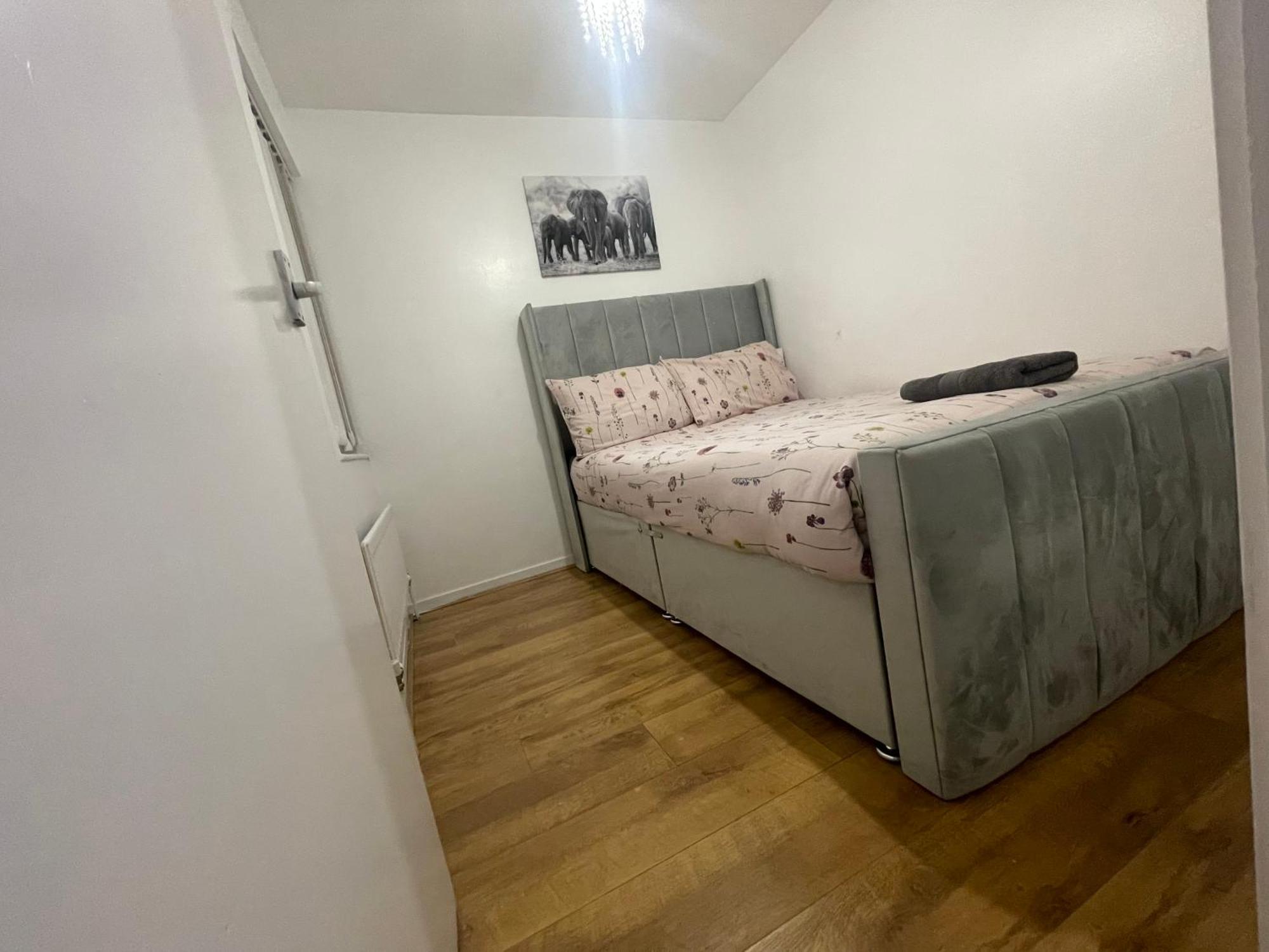 New! 4 Bedroom London House With Garden And Lawn Eksteriør bilde